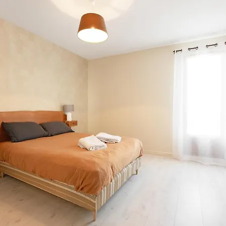 Family Cocoon In Apartment